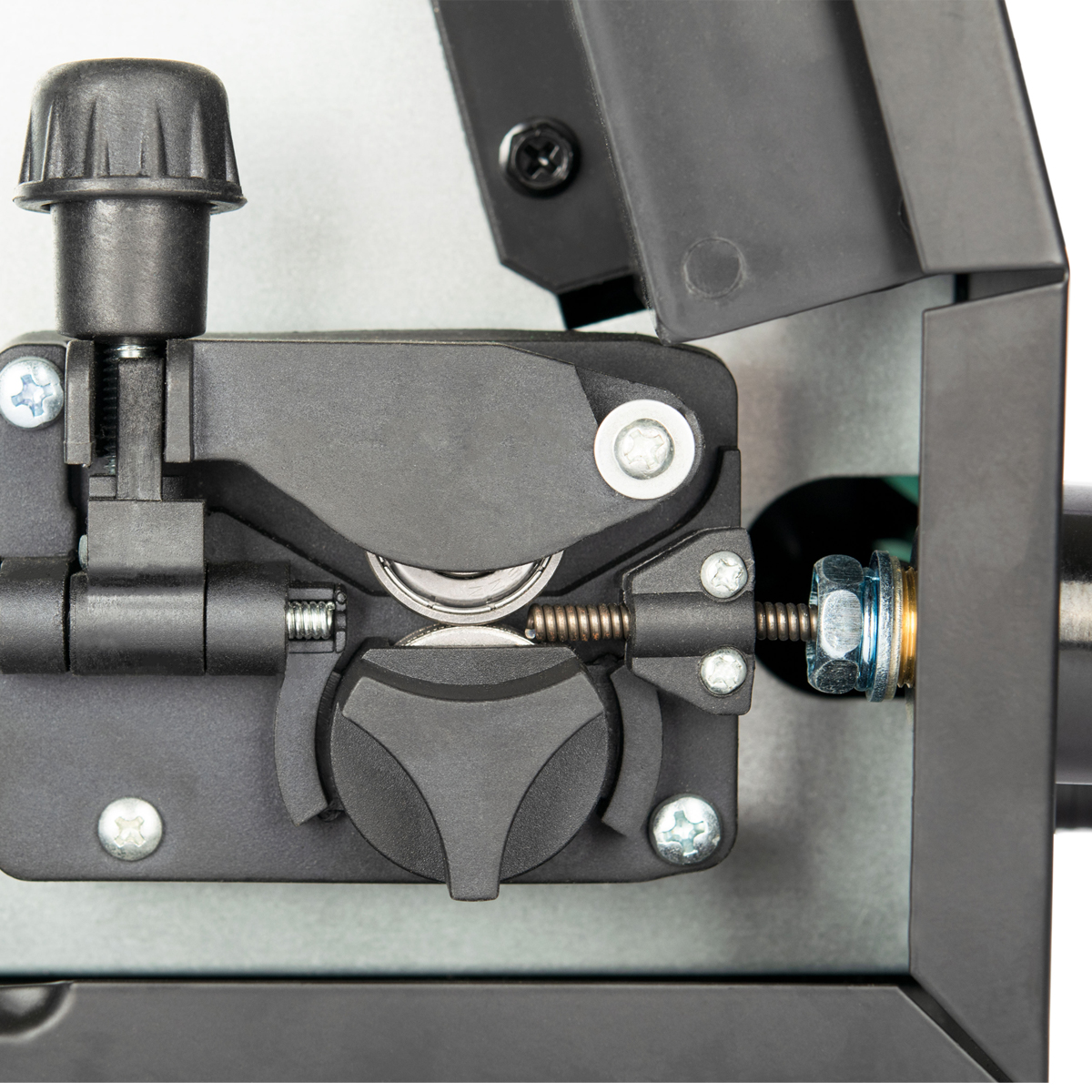 WM-201MIG Сварочные инверторные аппарат 200А, 1кг FAVOURITE - фото 4 - svarochnye_apparaty 